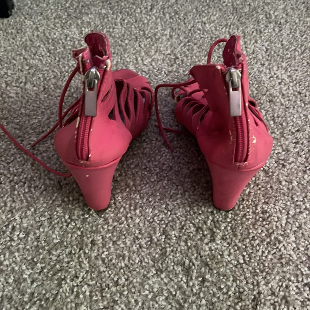 Wedges - Picture 3 of 7